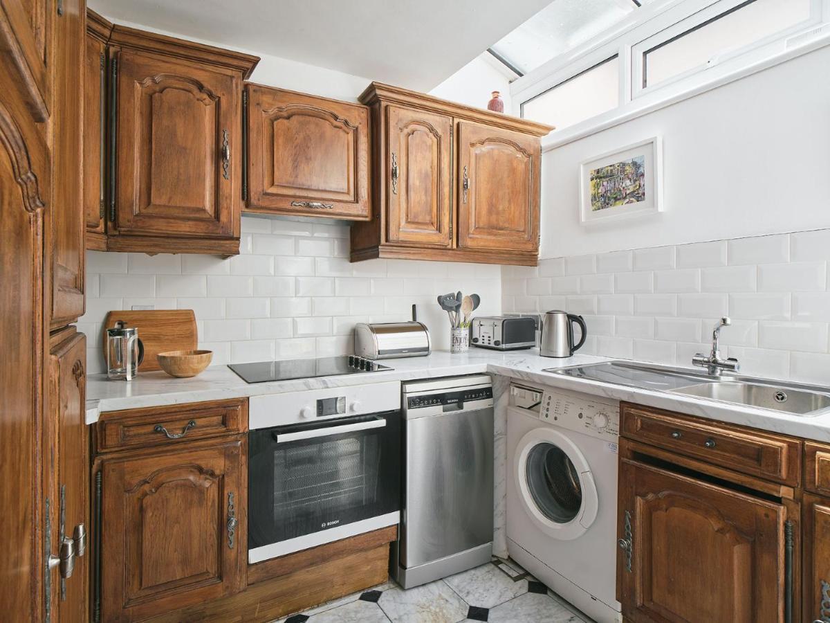 Stylish 3 Bedroom Town House Лондон Экстерьер фото