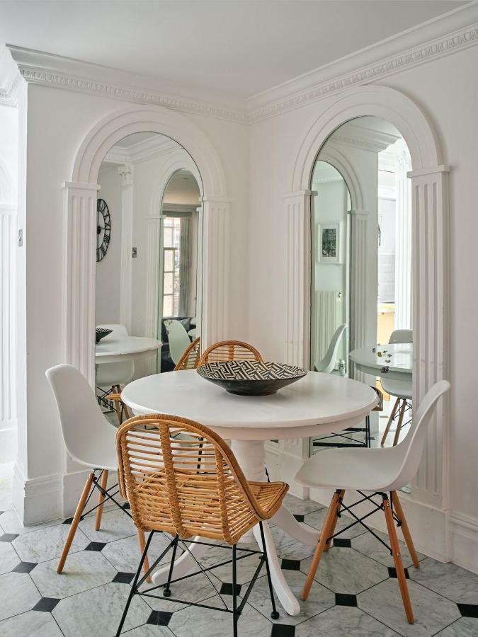 Stylish 3 Bedroom Town House Лондон Экстерьер фото